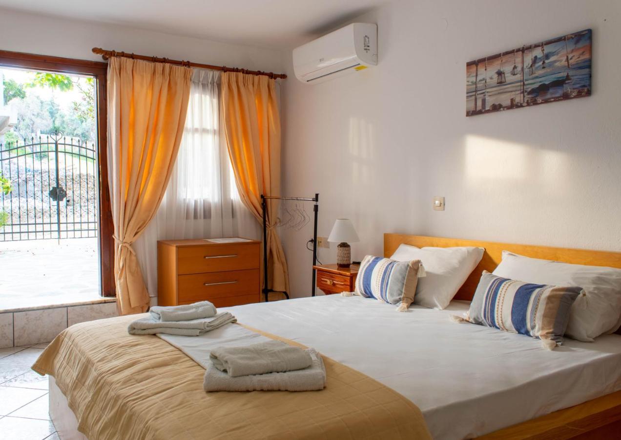 Alexandra'S House Hotel Скиатос Екстериор снимка