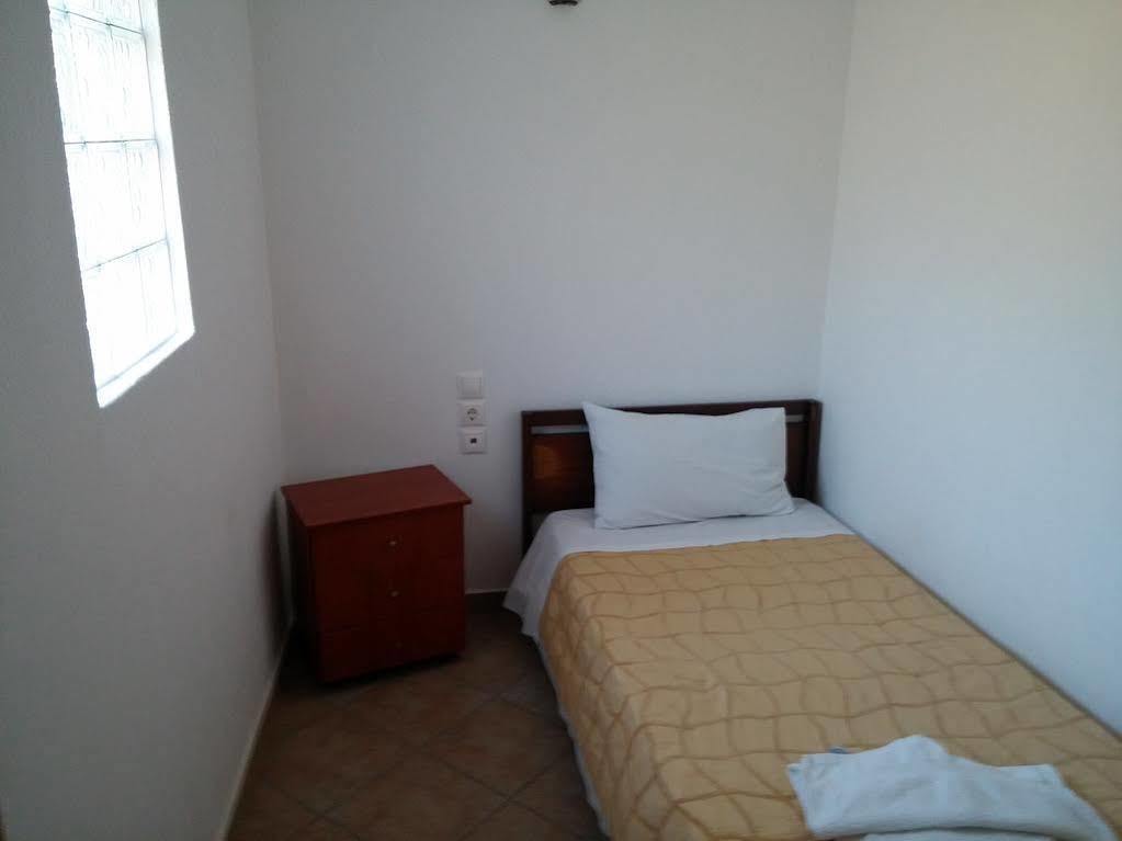 Alexandra'S House Hotel Скиатос Екстериор снимка